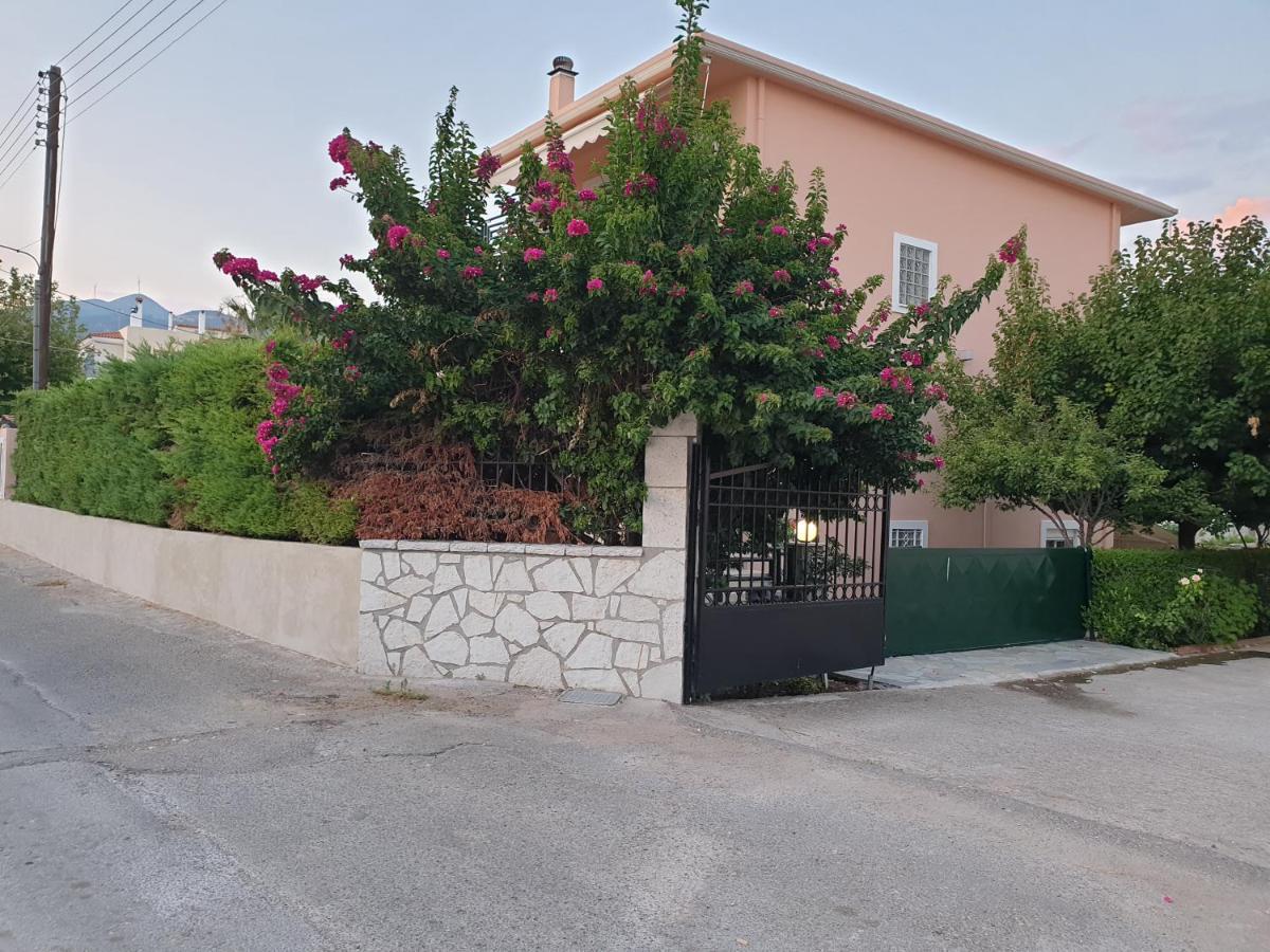Cozy Apartment Ναύπακτος Εξωτερικό φωτογραφία